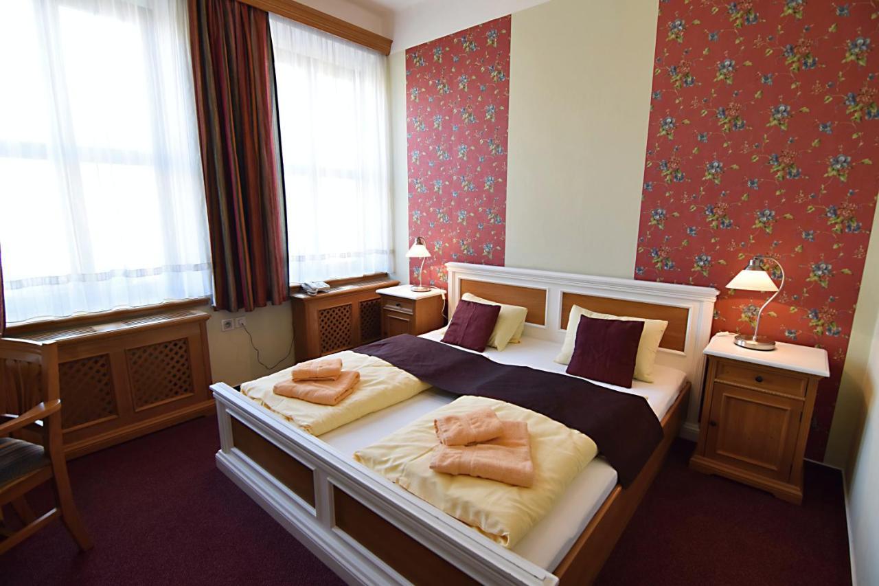 Hotel Soudek Poděbrady Екстериор снимка